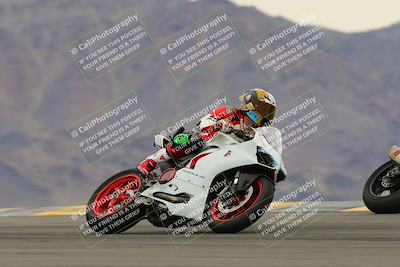 media/Jan-14-2023-SoCal Trackdays (Sat) [[497694156f]]/Turn 9 Set 2 (1130am)/